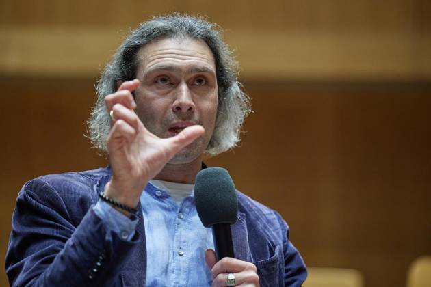 Jahres-PK Rundfunk Sinfonieorchester Berlin (RSB) ** NUR FÜR REDAKTIONELLE ZWECKE ** EDITORIAL USE ONLY **<p>Vladimir Jurowski, Chefdirigent und Künstlerischer Leiter des RSB, stellt im Rahmen eines Pressegesprächs das Programm der Konzertsaison 2026 2027 im Großen Sendesaal im Haus des Rundfunks vor. Deutschland Berlin Berlin Copyright: JoergxCarstensen