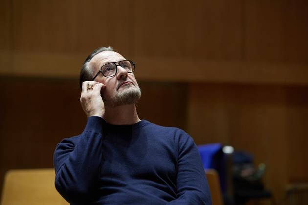 Jahres-PK Rundfunk Sinfonieorchester Berlin (RSB) ** NUR FÜR REDAKTIONELLE ZWECKE ** EDITORIAL USE ONLY **<p>Daniel Richter, Maler, stellt im Rahmen eines Pressegesprächs das Programm der Konzertsaison 2026 2027 im Großen Sendesaal im Haus des Rundfunks vor. Deutschland Berlin Berlin Copyright: JoergxCarstensen