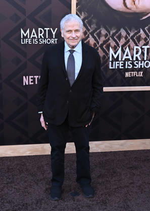 ˜Marty, Life is Short™ Premiere Lawrence Kasdan arriving to the premiere of Marty, Life is Short at the Egyptian Theatre on May 6, 2026 in Hollywood, CA. Hollywood Egyptian Theatre California USA Copyright: xStarbuck xAFF-USA.COMx