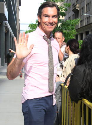 NEW YORK, NY - MAY 6: Jerry O Connell at Live with Kelly & Mark on May 06, 2026 in New York City. Copyright: xRWx