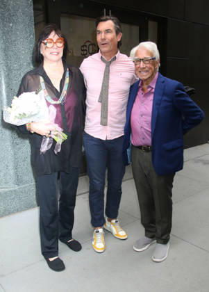 NEW YORK, NY - MAY 6: Linda O Connell, Jerry O Connell and Michael O Connell at Live with Kelly & Mark on May 06, 2026 in New York City. Copyright: xRWx