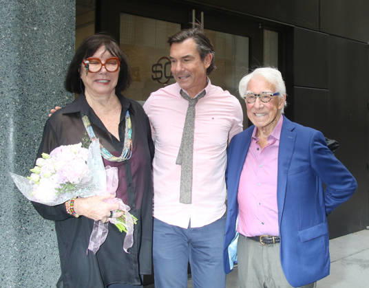 NEW YORK, NY - MAY 6: Linda O Connell, Jerry O Connell and Michael O Connell at Live with Kelly & Mark on May 06, 2026 in New York City. Copyright: xRWx