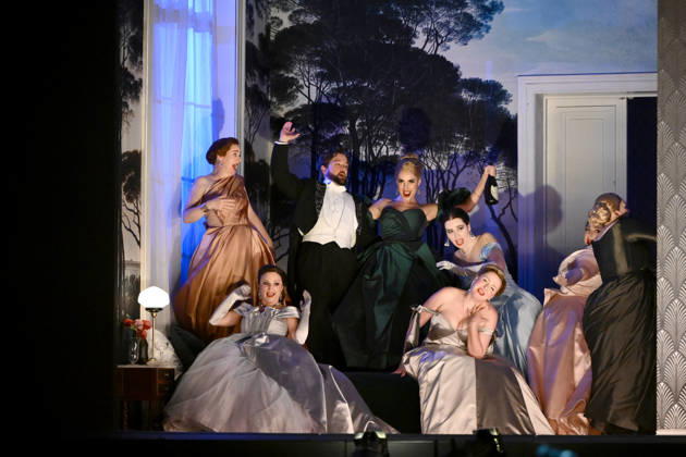 LA TRAVIATA FINAL DRESS REHEARSAL, Cast perform during the final dress rehearsal of La Traviata at Regent Theatre in Melbourne, Thursday, May 7, 2026. ( NO ARCHIVING Melbourne Victoria Australia  Copyright: xJoelxCarrettx 20260507161359881496