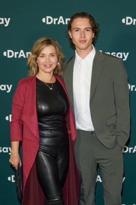 Tina Ruland mit Sohn Jahvis - Weltpremiere von Cannabe - Die Doku mit Capo im Delphi Kino in Berlin am 06.05.2026. Premiere Cannabe - Die Doku mit Capo