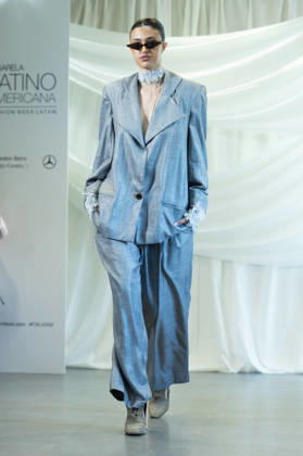 Summer Fashion Week Latam 2026 in Madrid, Spain - 6 MAY 2026. A model walks the runway at the Joseph Mendoza fashion show during the Summer Fashion Week Latam 2026 at the Pons Foundation. Madrid Spain Copyright: xAtilanoxGarciax xSOPAxImagesx photos17809