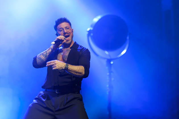 Sänger Duncan James von der britischen Pop-Boyband Blue bei ihrem Auftritt im Rahmen der 25th Anniversary-Tour im Palladium Köln. Köln, 06.05.2026 NRW Deutschland Copyright: xChristophxHardtx