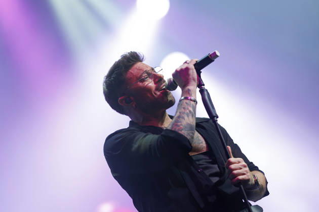 Sänger Duncan James von der britischen Pop-Boyband Blue bei ihrem Auftritt im Rahmen der 25th Anniversary-Tour im Palladium Köln. Köln, 06.05.2026 NRW Deutschland Copyright: xChristophxHardtx