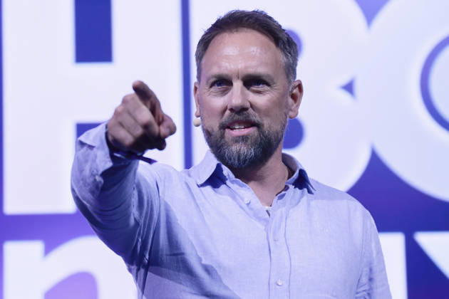 ABB OMR- Steven Gaetjen auf der Buehne als Gast bei der der Digitalmesse OMR in den Messehallen am 06.05.2026 der Hamburg Messe Berlin Deutschland