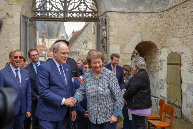 Prince Albert II Visit To Montresor S.A.S. Prince Albert II of Monaco visits Montrésor, Indre-et-Loire, France on May 6, 2026, following the footsteps of one of his ancestors, Imbert de Batarnay (1438-1523). Welcomed by the prefect of Indre-et-Loire and Frédéric Gaultier, mayor of Montrésor, the Sovereign Prince visited the collegiate church where Imbert de Batarnay rests before touring the château and addressing the local population gathered in the park. Photo by Pascal Avenet ABACAPRESS.COM Montresor Indre-et-Loire (37) France  Copyright: xAvenetxPascal ABACAx