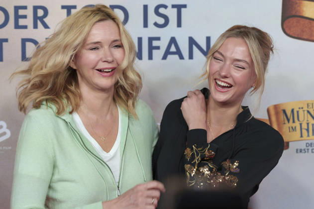 Veronica Ferres und Lilly Krug bei der Premiere des Kinofilms Ein Münchner im Himmel - Der Tod ist erst der Anfang im Mathäser Filmpalast. München, 06.05.2026