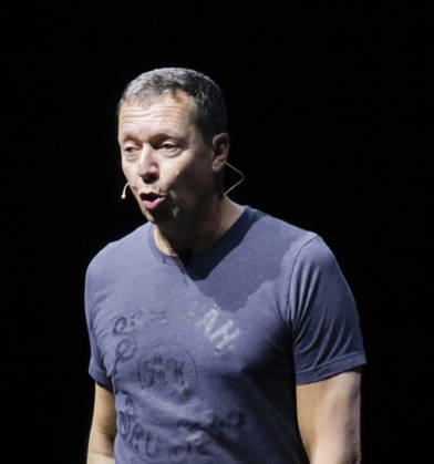 AUT - OESTERREICH, 2026-05-06: KULTUR KABARETT - KABARETTIST ALEX KRISTAN MIT SEINEM PROGRAMM 50 SHADES OF SCHMÄH im Passionsspielhaus ERL; rights managed;