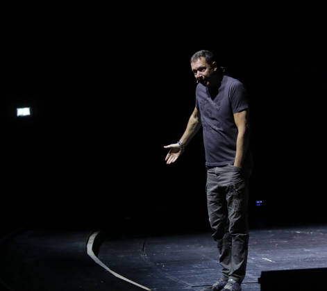 AUT - OESTERREICH, 2026-05-06: KULTUR KABARETT - KABARETTIST ALEX KRISTAN MIT SEINEM PROGRAMM 50 SHADES OF SCHMÄH im Passionsspielhaus ERL; rights managed;