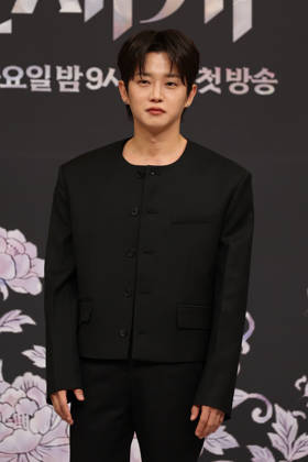S. Korean actor Kim Min-seok S. Korean actor Kim Min-seok South Korean actor Kim Min-seok, who stars in the SBS-TV s new drama My Royal Nemesis, poses for a photo during a publicity event in Seoul on May 7, 2026. The first episode of the drama will be aired on May 8. (Yonhap) 2026-05-07 19:57:12 < 1980-2026 YONHAPNEWS AGENCY. .> ¼­¿ïÆ¯º°½Ã EDITORIAL USE ONLY  Copyright: xx PYH2026050720610034400 YonhapxNewsx yonphotos252058
