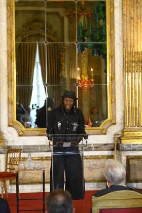 King Philippe And Queen Mathilde Present The Africa Prize BRUSSELS, BELGIUM - MAY 07 : Dr. Dixon Chibanda receives the King Baudouin Foundation Prize during the ceremony for the Africa prize on May 07, 2026 in Brussels, Belgium, 07 05 2026 Brussels Belgium  Copyright: xPhilipxReynaersx