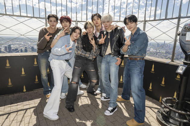 May 7, 2026, New York, New York, USA: AMPERS&ONE visit the Empire State Building in New York for photos to celebrate their Born to Define Tour and new EP, DEFINITION. 7 May 2026 New York USA - ZUMAa265 20260507_zep_a265_010 Copyright: xEricxAcquayex