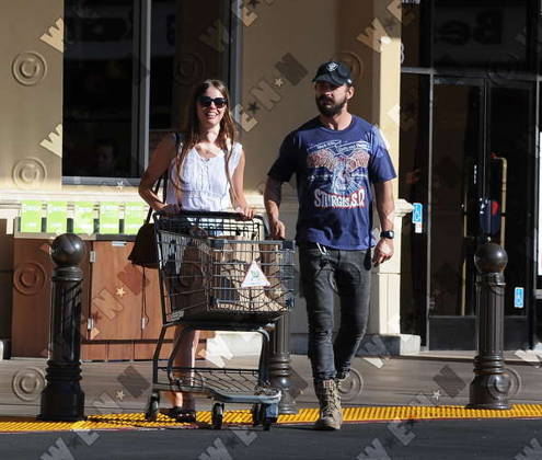 Shia LaBeouf and girlfriend Mia Goth leave Gelson s Supermarket Shia LaBeouf and girlfriend Mia Goth leave Gelson s Supermarket, Los Angeles, California, United States WENN.com 21661297.jpg