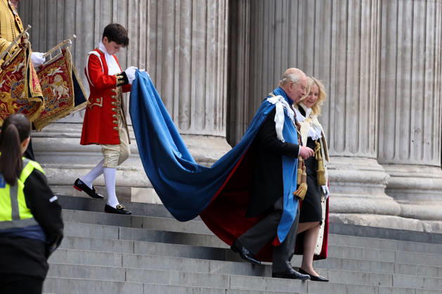 May 7, 2026, London, London, UK: London, UK. King Charles III, accompanied by his Page and Dame Susan Langley, departs St Paul s Cathedral after attending a service of the Order of St Michael and St George, one of the chivalric orders from which honours are granted annually on the advice of the Prime Minister. London UK - ZUMAl94_ 20260507_zaf_l94_091 Copyright: xDinendraxHariax