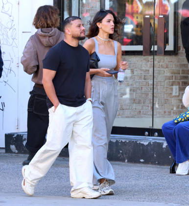 Eiza González out in New York Actress Eiza González with a friend are walking and shopping in Soho, New York on May 7, 2026. Photo by Dylan Travis ABACAPRESS.COM New York NY  Copyright: xDylanxTravis ABACAx