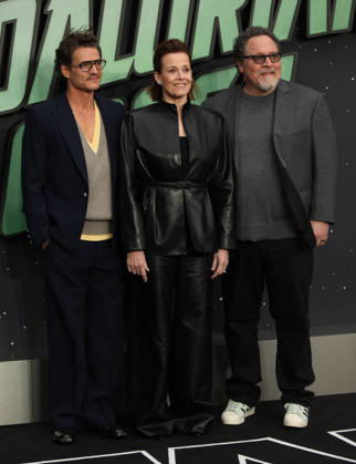 Star Wars The Mandalorian and Gogu film fan event. London, UK. Pedro Pascal , Sigourney Weaver and Jon Favreau at the Star Wars The Mandalorian and Gogu film fan event. Leicester Square. 7th May 2026. LMK11-S070526-001 Steve Bealing Landmark Media . 