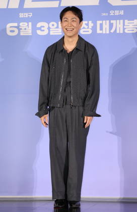 S. Korean actor Oh Jung-sae S. Korean actor Oh Jung-sae South Korean actor Oh Jung-sae, who stars in the new movie Wild Sing, poses for a photo during a publicity event in Seoul on May 7, 2026, to promote the movie, set to hit local screens in South Korea on June 3. (Yonhap) 2026-05-08 09:49:09 < 1980-2026 YONHAPNEWS AGENCY. .> ¼­¿ïÆ¯º°½Ã EDITORIAL USE ONLY  Copyright: xx PYH2026050802760034400 YonhapxNewsx yonphotos252093