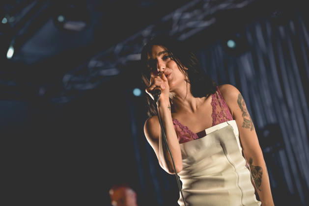 May 7, 2026, Napoli, Italy: Italian singer Claudia Lagona better known by her stage name Levante, performs live at Casa della Musica during her tour Levante dell Amore live 2026. Napoli Italy - ZUMAs197 20260507_aaa_s197_214 Copyright: xPaolaxVisonex