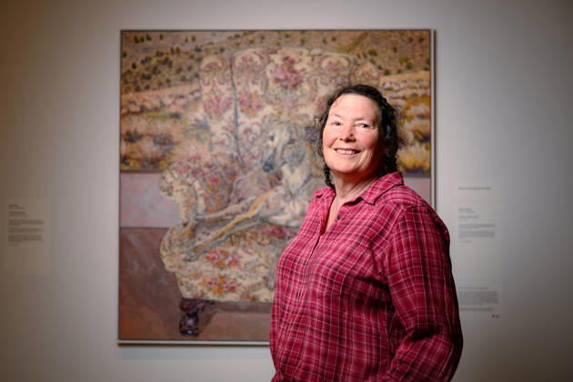 ARCHIBALD PRIZE 2026, Artist Lucy Culliton poses for a photograph next to the painting Toolah, artist model after winning the Sulman Prize 2026, at Naala Nura, Art Gallery of New South Wales in Sydney, Friday, May 8, 2026. ( NO ARCHIVING Sydney New South Wales Australia  Copyright: xGEORGExCHANx 20260508114604669256