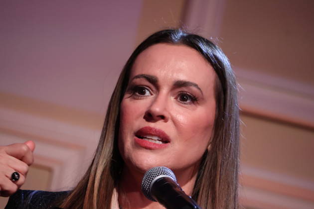 Alyssa Milano attends the 2026 Bridge to Justice Gala in Los Angeles Los Angeles CA May 7 Alyssa Milano speaks at the 2026 Bridge to Justice Gala hosted by The Survivor Justice Center on May 7, 2026 Credit AdMedia 455688 2026 05 07 Los Angeles United States Milano, Alyssa  Copyright: xAdMediax STAR_455688_051