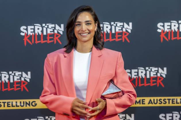 ABB SERIENKILLER- Amira Aly Moderatorin zu Gast bei der Eroeffnung der True Crime Ausstellung Serien Killer am 07.05.2026 in Köln Ehrenfeld NRW Deutschland