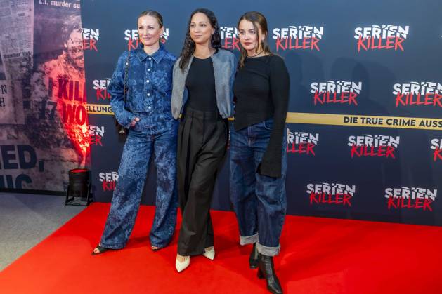 ABB SERIENKILLER- Ania Niedieck Shaolyn Fernandez Julia Wiedemann Schauspielerinen zu Gast bei der Eroeffnung der True Crime Ausstellung Serien Killer am 07.05.2026 in Köln Ehrenfeld NRW Deutschland