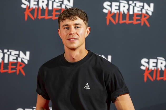 ABB SERIENKILLER- Robin Schick Schauspieler zu Gast bei der Eroeffnung der True Crime Ausstellung Serien Killer am 07.05.2026 in Köln Ehrenfeld NRW Deutschland