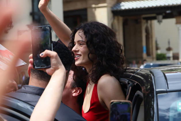 Rosalía, acclaimed by her fans in Seville Rosalía, acclaimed by her fans in Seville, on May 08, 2026, in Seville Andalusia, Spain ROSALÍA SINGER MUSIC FANS MAY 08, 2026 Seville Seville Spain  Copyright: xLeandroxWassaulx 7508439