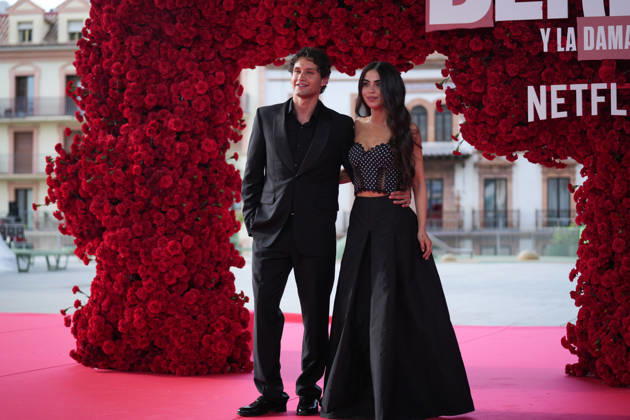 Global Premiere of Berlin and La Dama del Armino by Netflix Influencer Lila Mangrinán and Lucas Bojanich pose on the red carpet at the Global Premiere of Berlin and La Dama del Armino by Netflix A 08 May 2026, in Seville Andalusia, Spain The global premiere of the second season of the spin off of La casa de papel , titled Berlín y la dama del armino , which takes place this Friday and Saturday, will host several outstanding events in Seville 08 MAY 2026 María José Ló Sevilla Andalucia, Espana Sevilla Andalucia, Espana Espana Spain.  Copyright: xMariaxJosÃ xLopezx 7509009