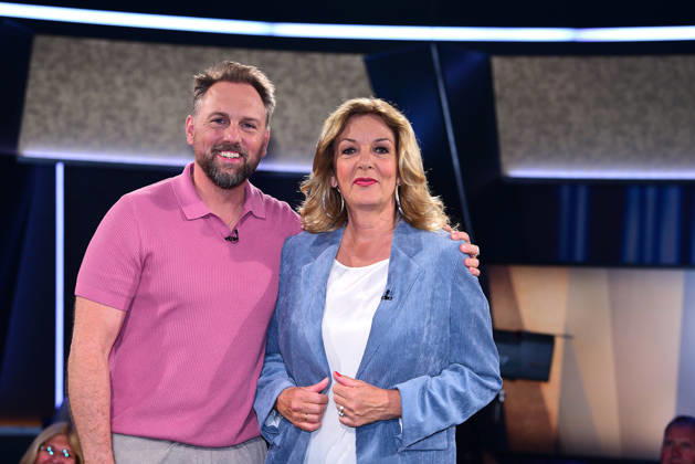 Steven Gaetjen und Bettina Tietjen bei der NDR Talk Show am 8.05.2026 in Hamburg NDR Talk Show am 8.05.2026 in Hamburg