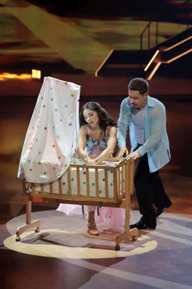 Gustav Schäfer mit Anastasia Maruster in der neunten Live-Show der 19. Staffel der RTL-Tanzshow Let s Dance im MMC Coloneum. Köln, 08.05.2026