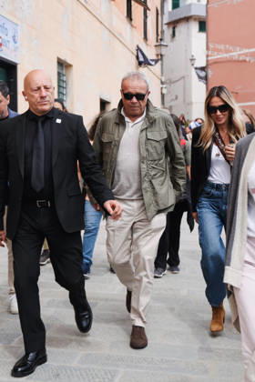 IPA84496858 - Sestri Levante, Avvistamenti di celebritÃ durante il RIFF Riviera International Film Festival. Nella foto: Claudio Amendola (Attore e conduttore televisivo) cammina sul lungomare  Copyright: xAlessandroxBremecx xx 84496858