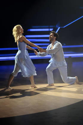 Jan Kittmann mit Kathrin Menzinger in der neunten Live-Show der 19. Staffel der RTL-Tanzshow Let s Dance im MMC Coloneum. Köln, 08.05.2026