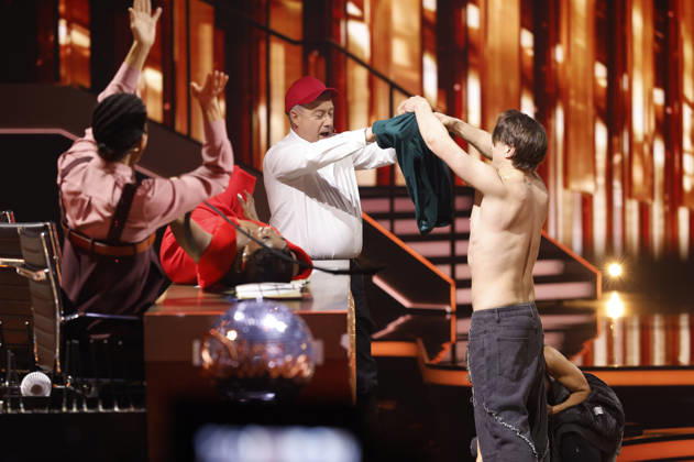 Jorge Gonzalez, Motsi Mabuse, Joachim Llambi und Evgeny Vinokurov in der neunten Live-Show der 19. Staffel der RTL-Tanzshow Let s Dance im MMC Coloneum. Köln, 08.05.2026