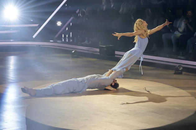 Jan Kittmann mit Kathrin Menzinger in der neunten Live-Show der 19. Staffel der RTL-Tanzshow Let s Dance im MMC Coloneum. Köln, 08.05.2026