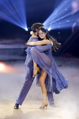 Sportler Joel Mattli und Tänzerin Malika Dzumaev bei der neunten Tanzshow der 19. Staffel der RTL-Tanzshow Lets Dance im Coloneum. Köln, 08.05.2026 NRW Deutschland Copyright: xChristophxHardtx
