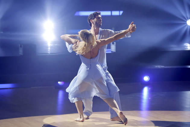 Schauspieler Jan Kittmann (GZSZ) und Tänzerin Kathrin Menzinger bei der neunten Tanzshow der 19. Staffel der RTL-Tanzshow Lets Dance im Coloneum. Köln, 08.05.2026 NRW Deutschland Copyright: xChristophxHardtx