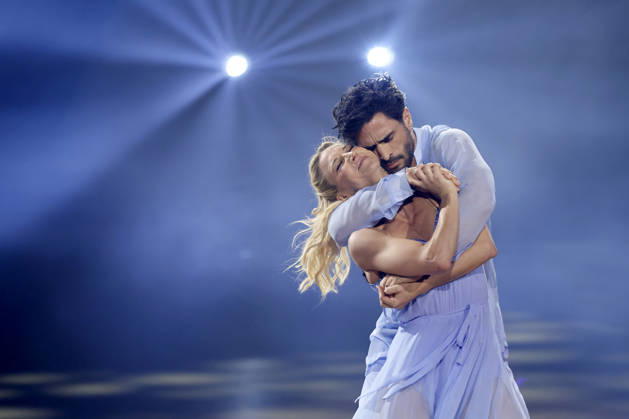 Schauspieler Jan Kittmann (GZSZ) und Tänzerin Kathrin Menzinger bei der neunten Tanzshow der 19. Staffel der RTL-Tanzshow Lets Dance im Coloneum. Köln, 08.05.2026 NRW Deutschland Copyright: xChristophxHardtx