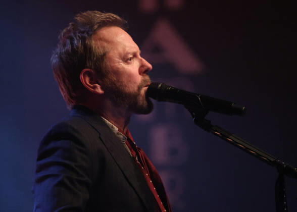 Kiefer Sutherland in concert at the Alhambra in Paris during his Love Will Bring You Home tour on May 8, 2026 After a career spanning both film and the series 24 Heures chrono , American actor Kiefer Sutherland continues his musical career blending pop, rock et country Denis Guignebourg Bestimage Kiefer Sutherland in concert at the Alhambra in Paris during his Love Will Bring You Home tour on May 8, 2026 After a career spanning both film and the series 24 , American actor Kiefer Sutherland continues his musical career, blending pop, rock, and country Paris France  Copyright: xDenisxGuignebourgx xBestimagexDenisxGuignebourgx xBestimagex