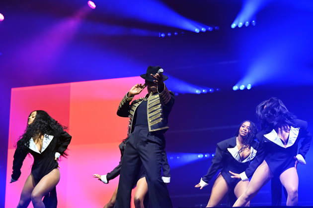 Ne-Yo performing on the ˜Nights Like This™ Tour in London LONDON, ENGLAND - MAY 08: Ne-Yo performing as part of the ˜Nights Like This™ Tour at O2 Arena, Greenwich on May 08, 2026 in London, England. CAP MAR MAR Great Britain Copyright: xMartinxHarris CapitalxPicturesx