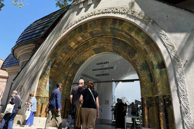 Die 61. Internationale Kunstausstellung Biennale Arte 2026 findet vom 9. Mai bis zum 22. November 2026 in Venedig statt. Das Event findet in Arsenale und in Giardini statt. Foto: Pavillon von Ungarn.