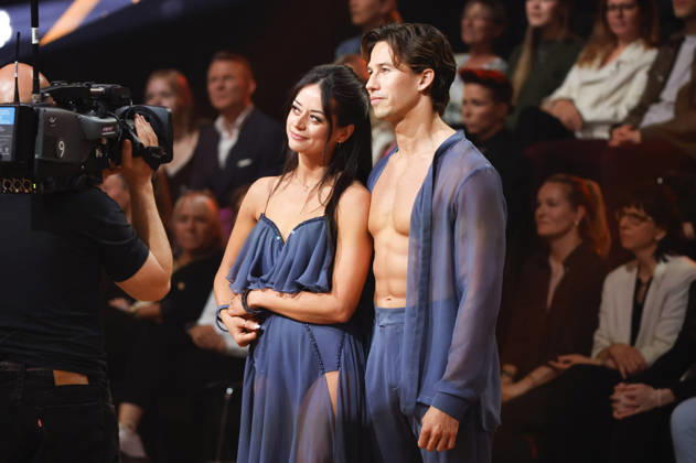 Joel Mattli mit Malika Dzumaev in der neunten Live-Show der 19. Staffel der RTL-Tanzshow Let s Dance im MMC Coloneum. Köln, 08.05.2026