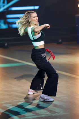 Anna-Carina Woitschack in der neunten Live-Show der 19. Staffel der RTL-Tanzshow Let s Dance im MMC Coloneum. Köln, 08.05.2026