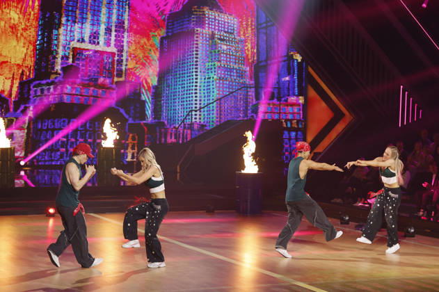 Anna-Carina Woitschack mit Evgeny Vinokurov und Milano mit Marta Arndt in der neunten Live-Show der 19. Staffel der RTL-Tanzshow Let s Dance im MMC Coloneum. Köln, 08.05.2026
