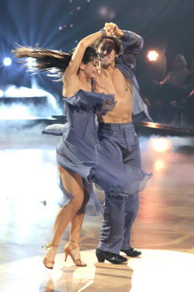 Joel Mattli und Malika Dzumaev in der neunten Live-Show der 19. Staffel der RTL-Tanzshow Let s Dance im MMC Coloneum. Köln, 08.05.2026