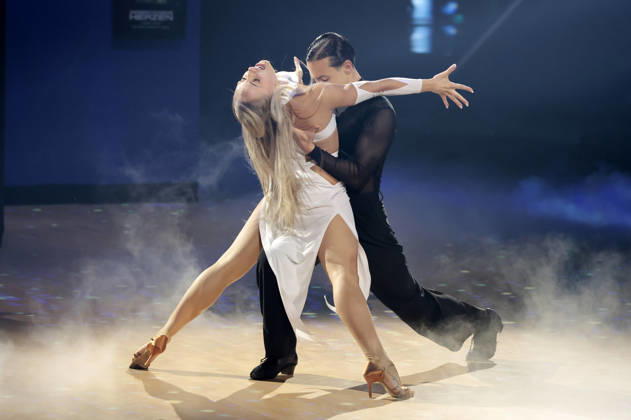 Milano mit Marta Arndt in der neunten Live-Show der 19. Staffel der RTL-Tanzshow Let s Dance im MMC Coloneum. Köln, 08.05.2026