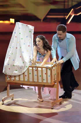 Gustav Schäfer mit Anastasia Maruster in der neunten Live-Show der 19. Staffel der RTL-Tanzshow Let s Dance im MMC Coloneum. Köln, 08.05.2026